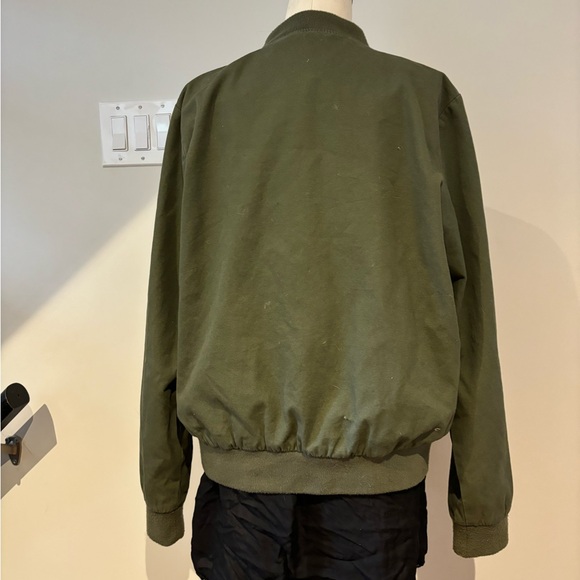 Brandy melville bomber jacket - Picture 2 of 2